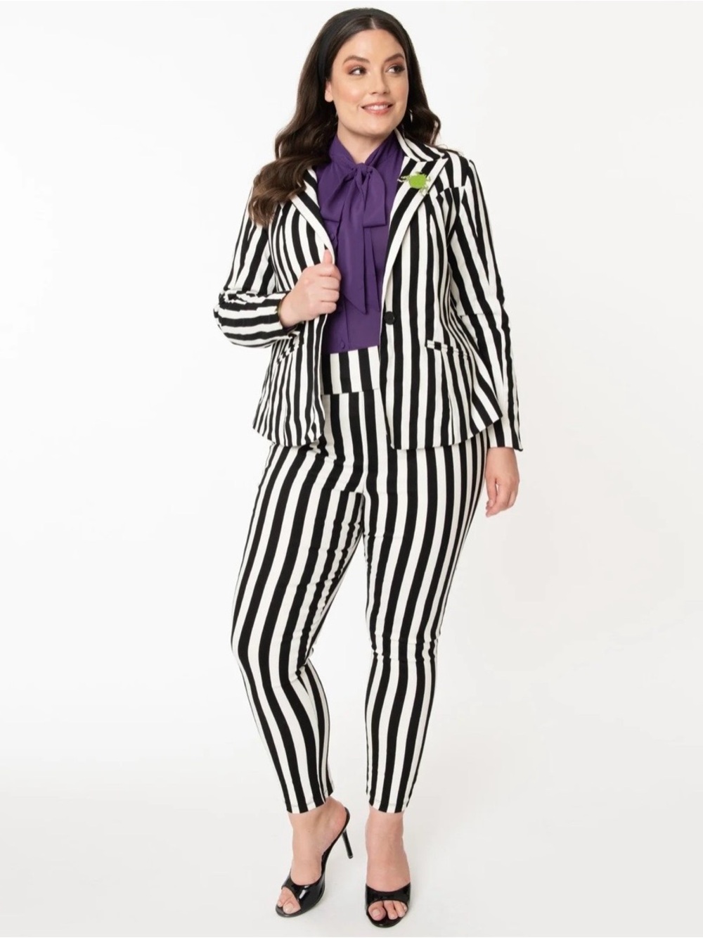 BEETLEJUICE X UNIQUE VINTAGE PLUS SIZE BLACK & WHITE STRIPE RIZZO CIGARETTE PANT